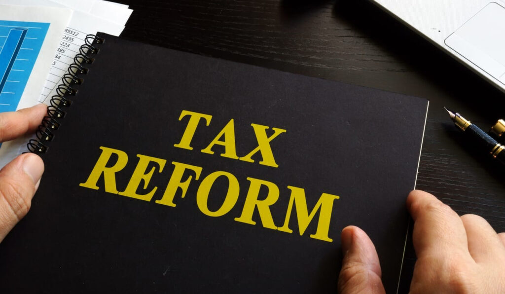 8 Top Tax Law Changes And How They ll Affect You CentSai